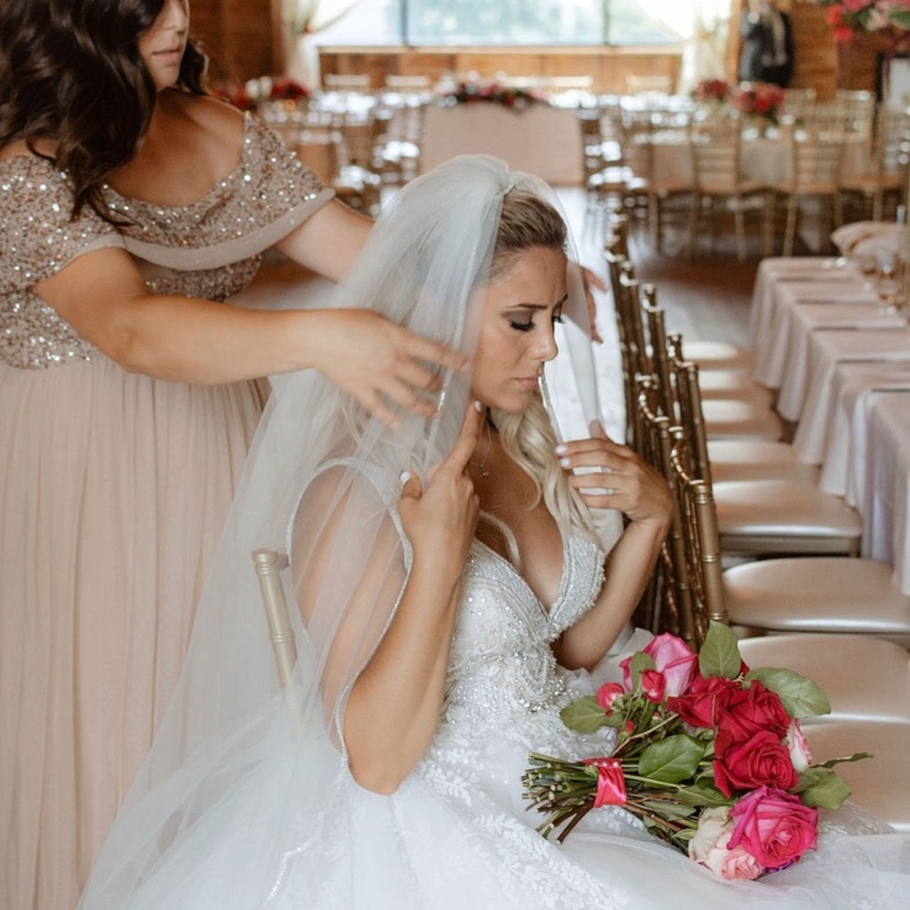 Diamond Trimmed Wedding Veil👰🏼💛👰🏼💛